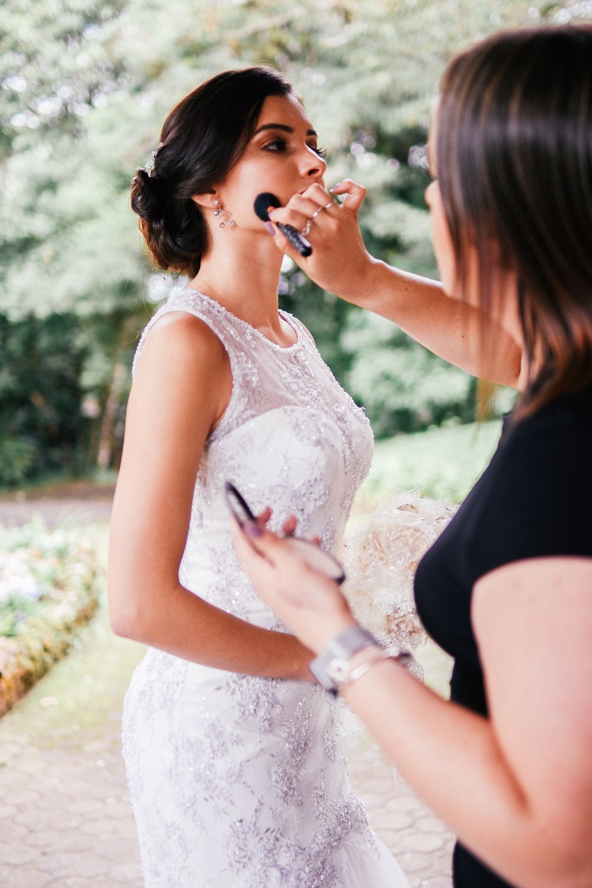 8 Stunning Scottish Wedding Makeup Trends for Your Big Day